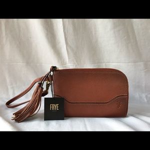 FRYE Paige Wristlet